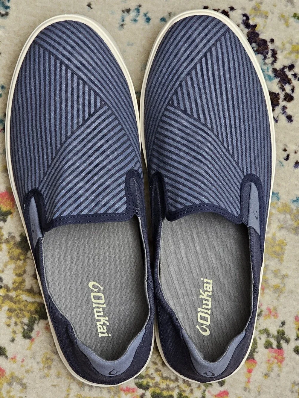 OluKai Lae'ahi Lole Slip On Sneakers Men's Size 11 Blue Canvas Gum Drop-in Heel